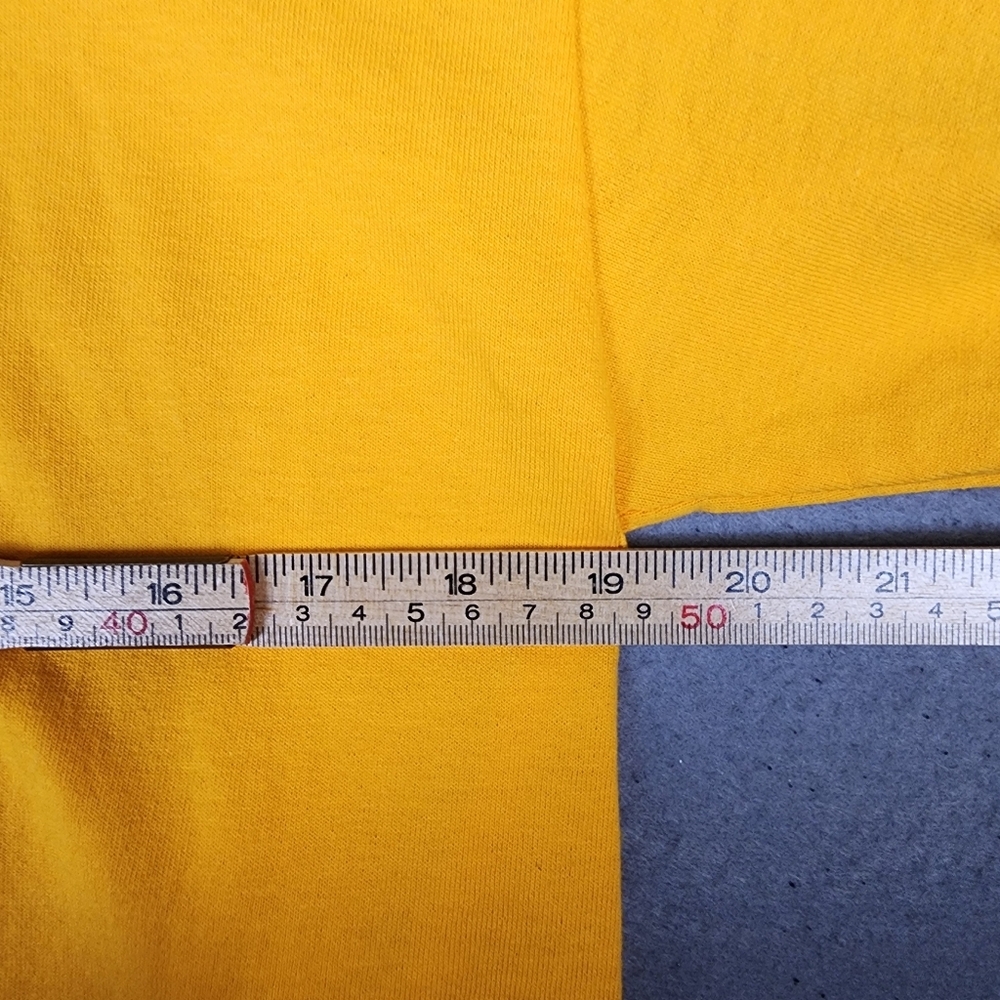 NWT 2016 NHL Reebok Bright Yellow All-Star Long Sleeve Tee Nashville Size M - Picture 8 of 11